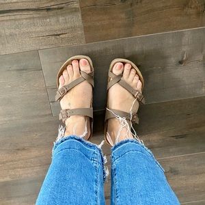 Birkenstock Mayari sandal in brown